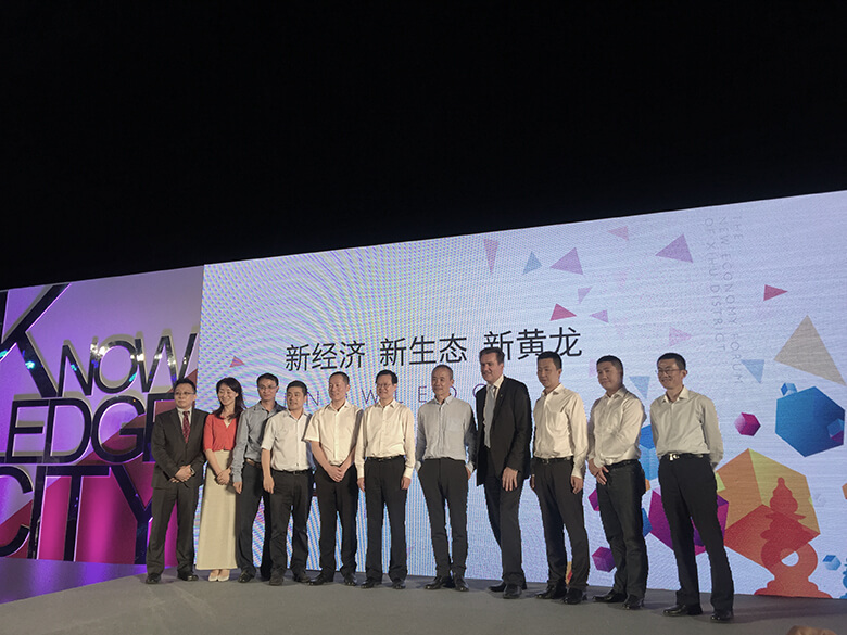 1537430281531362.jpg 王石活動(dòng)照片IMG_3257.jpg